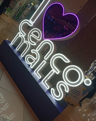 Por Que Eligen Publicidad G 21 En Santiago